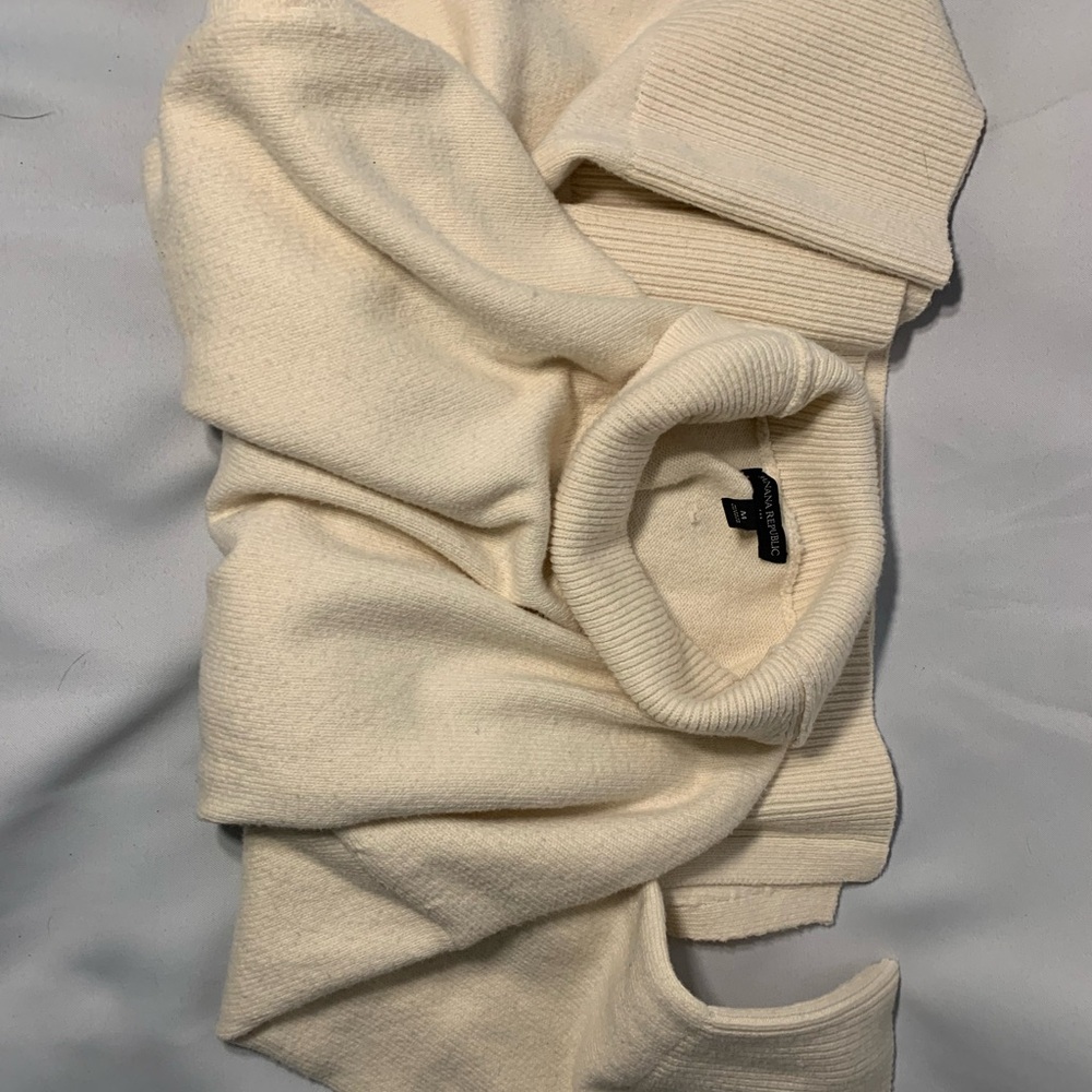 Banana Republic Cream Turtleneck Sweater